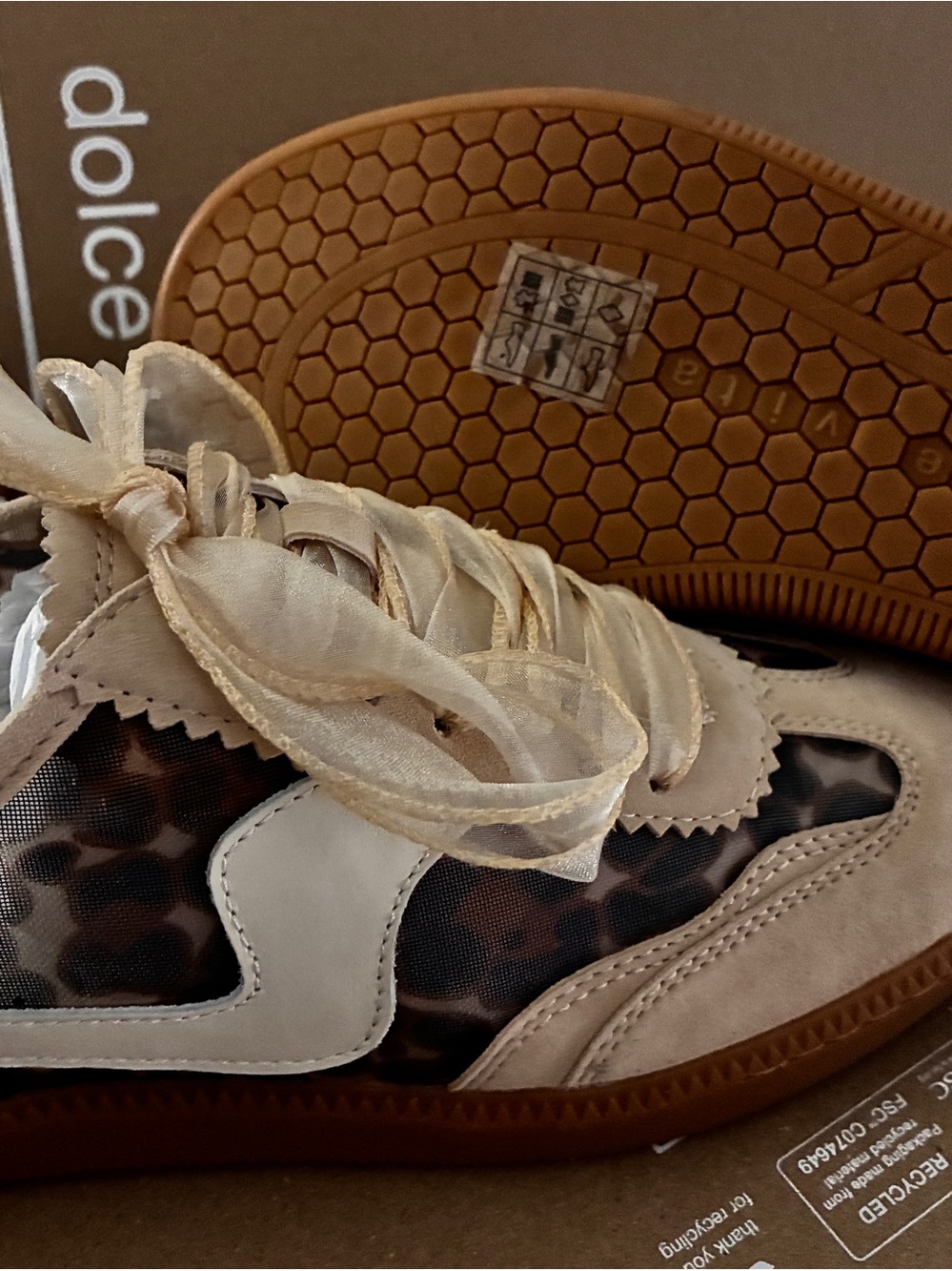 Dolce Vita Women's Beige Leopard-Accent Sneakers